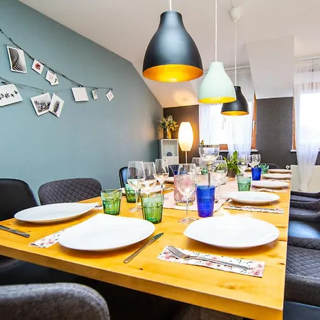 Couette-café Premium Academy - Luxus-ferienwohnungen Mit Erlebnis Bad Ems